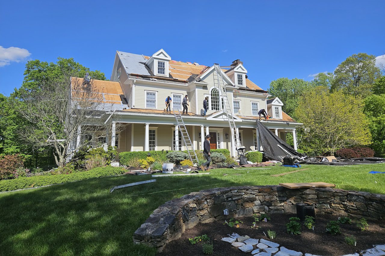 Common Roof Replacement Mistakes to Avoid